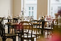 Lola Bistro