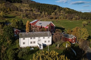 Røkenes Gård